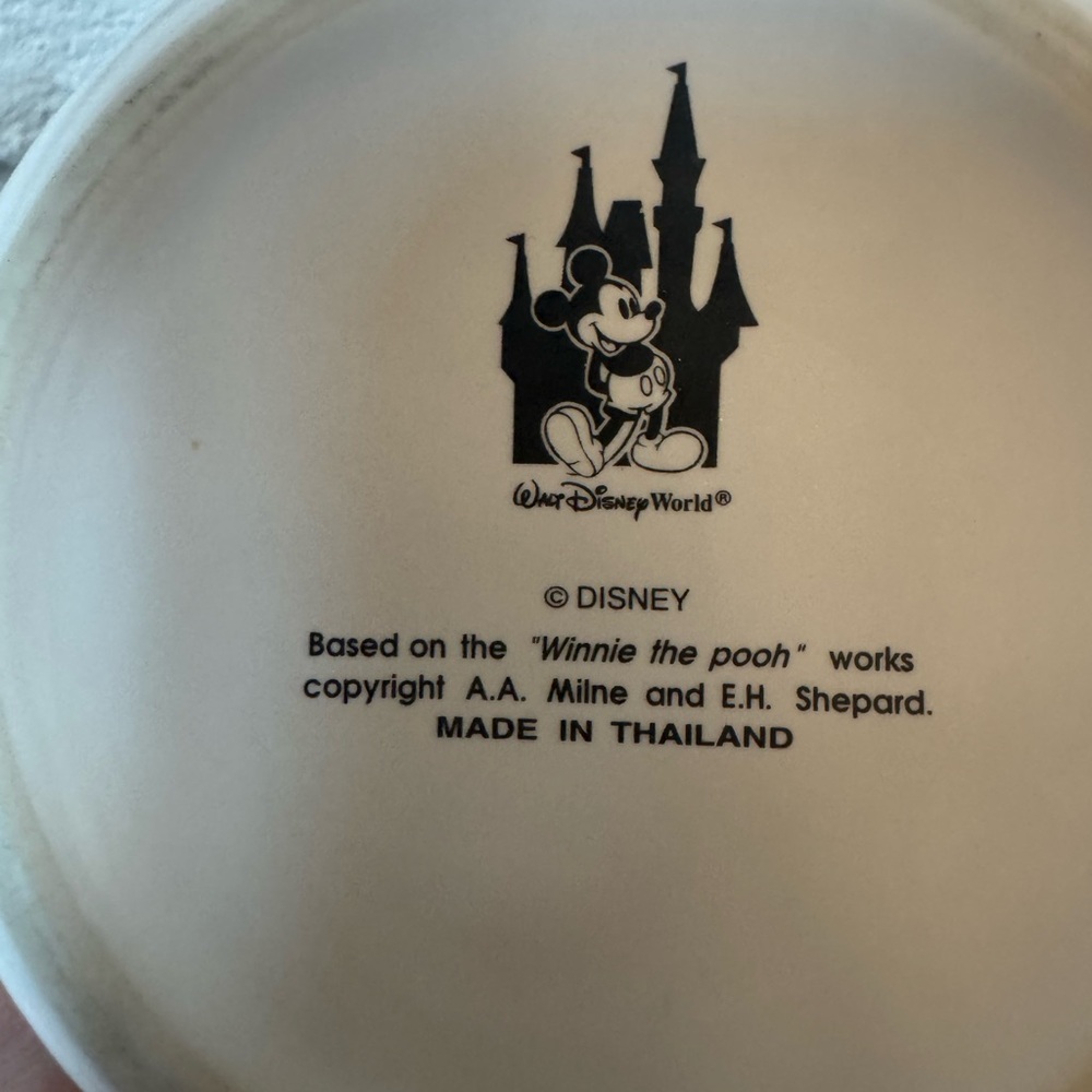 Disney Winnie the Pooh Mug - Yellow and White - Picture 3 of 3